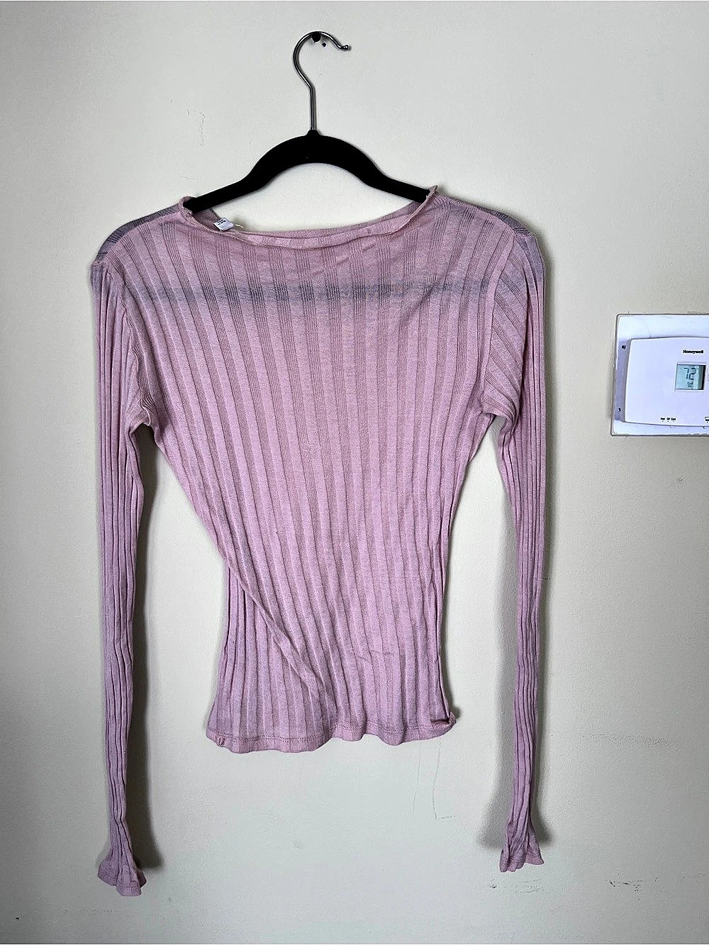 Vince Ribbed Crew Neck Sweater in Pink